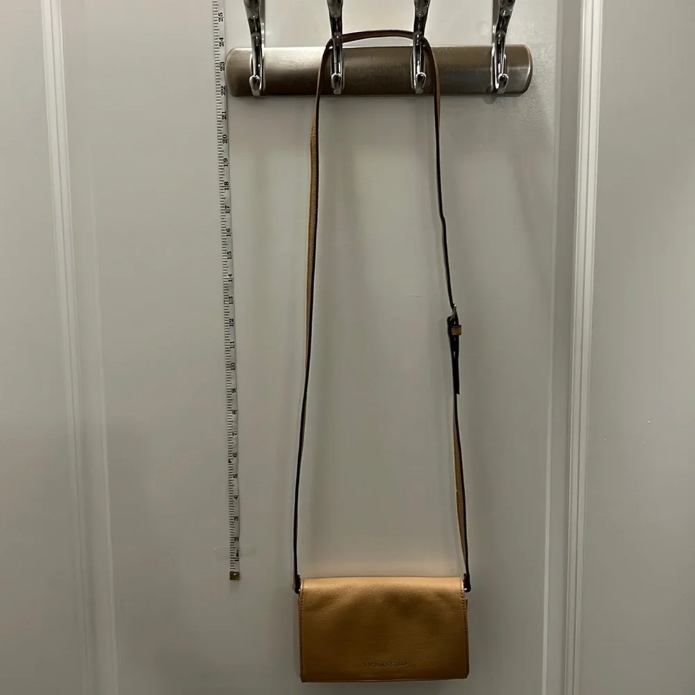 Tignanello leather crossbody bag - Picture 4 of 13